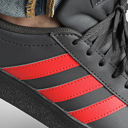 Adidas Sportswear - Baskets VL Court Audi Revolut KI6080 Utility Black Hi-Res Red Chalk Pearl