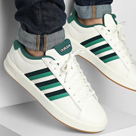 Adidas Sportswear - Baskets Grand Court 3.0 JQ7294 Core White Aurora Ivy Semi Court Green