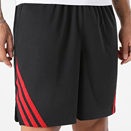 Adidas Sportswear - Short Jogging A Bandes 3 Stripes JN4734 Noir Rouge