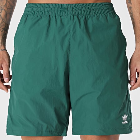 Adidas Originals - Short De Bain Essential Woven KD1312 Vert Foncé