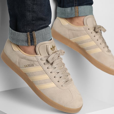 Adidas Originals - Zapatillas Gazelle KK2638 Chalky Brown Magic Beige Gum 4
