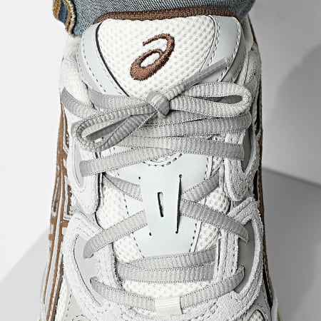 Asics - Zapatillas Gel NYC 1203A383 Crema Cemento Gris