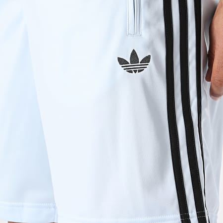 Adidas Originals - Short Jogging A Bandes Firebird KD0443 Bleu Clair Noir