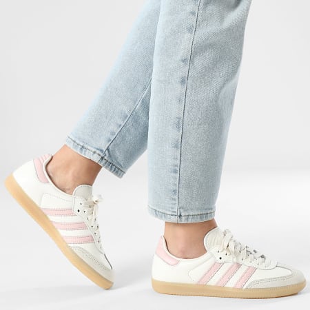 Adidas Originals - Baskets Femme Samba OG IH9059 Off White Sandy Pink Mel Gum 3