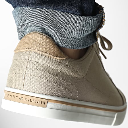Tommy Hilfiger - Baskets Vulc Core Long Lace 5688 Sandalwood