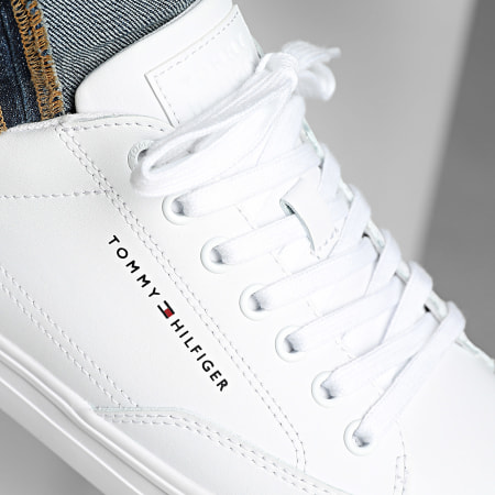 Tommy Hilfiger - Baskets Vulc Core Rwb Long Lace Leather 5814 White