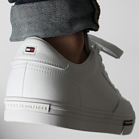 Tommy Hilfiger - Baskets Vulc Core Rwb Long Lace Leather 5814 White