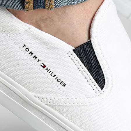 Tommy Hilfiger - Chaussures Vulc Core Slip On 5689 White