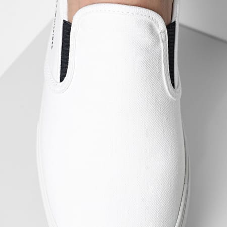 Tommy Hilfiger - Chaussures Vulc Core Slip On 5689 White