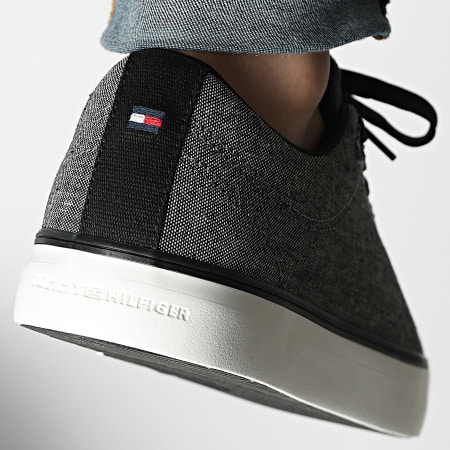 Tommy Hilfiger - Baskets Hi Vulc Core Low Chambray 5818 Black
