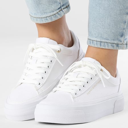 Tommy Hilfiger - Baskets Femme Foxing Platform Canvas 9480 White