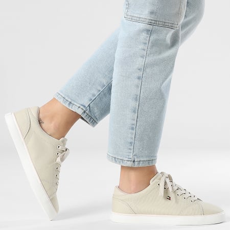 Tommy Hilfiger - Zapatillas Mujer Low Profile Vulc Canvas 9102 Beige Clásico