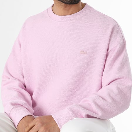 Lacoste - Sweat Crewneck Texturé Loose Fit Logo Brodé Crocodile Ton Sur Ton Rose