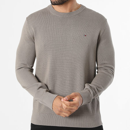 Tommy Jeans - Pull Slim Essential 2853 Marron