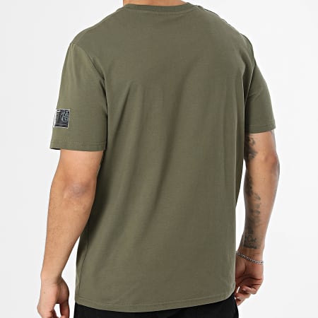 Dragon Ball Z - Camiseta Oversize Patch Goku Verde Kaki