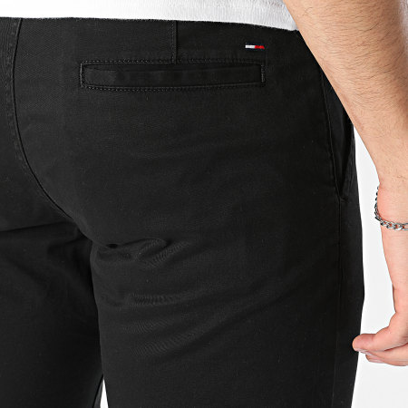 Tommy Jeans - Short Chino Slim Scanton 2852 Noir