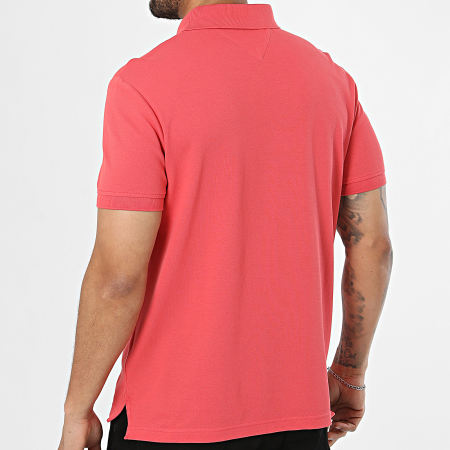 Tommy Hilfiger - Polo Manches Courtes Hilfiger Chest Insert 8130 Rouge