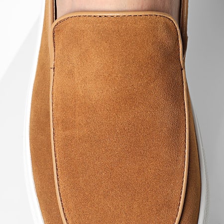 Classic Series - Mocassins 585 Camel