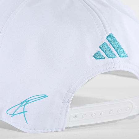 Adidas Sportswear - Casquette Mercedes AMG Mercedes F1 Team George Russell KE8303 Blanc Bleu Clair