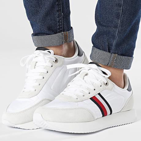 Tommy Hilfiger - Baskets Femme Essential Runner Global Stripes 7831 White