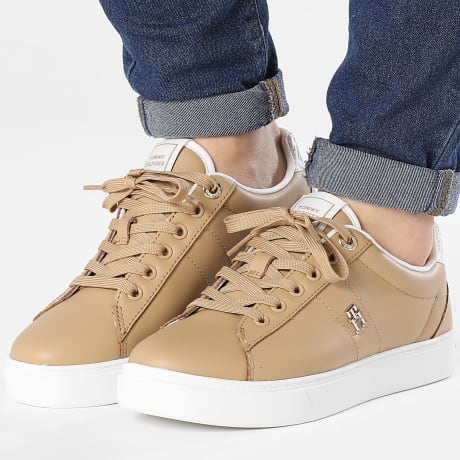 Tommy Hilfiger - Baskets Femme Elevated Essential Monogram 7999 Classic Khaki