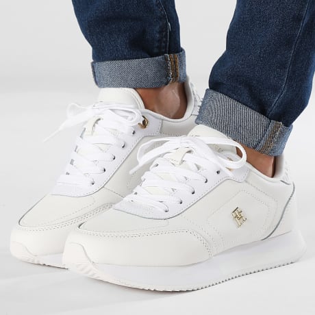 Tommy Hilfiger - Baskets Femme Elevated Essential Monogram 8285 White