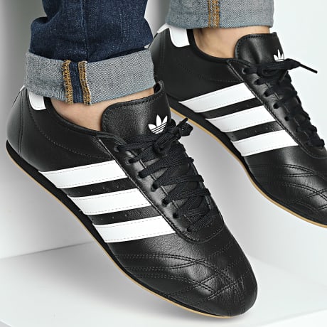 Adidas Originals - Baskets adidas Taekwondo Lace JS1193 Core Black Footwear White Gum 3