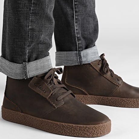 Clarks - Streethill Mid Khaki Nubuck shoes