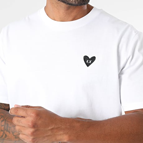 Luxury Lovers - Tee Shirt Oversize Large Nero Ricamo Cuore Bianco