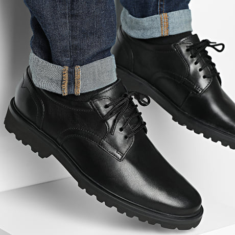 Clarks - Berwick Lace Black Leather Shoes