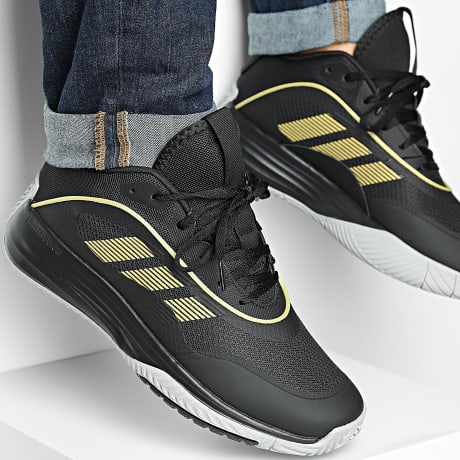 Adidas Sportswear - Baskets Ownthegame 3.0 IF4566 Core Black Gold Metallic Mgh Solid Grey