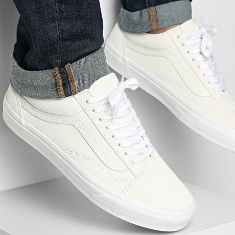 Vans - Baskets Old Skool 00D9Y Suede Blanc