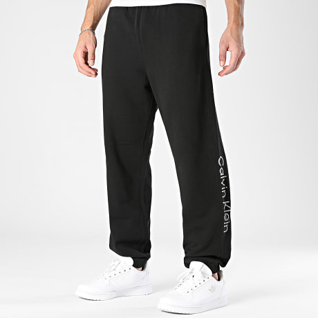 Calvin Klein - Pantalón Jogging Graphic Matchback LF236G Negro