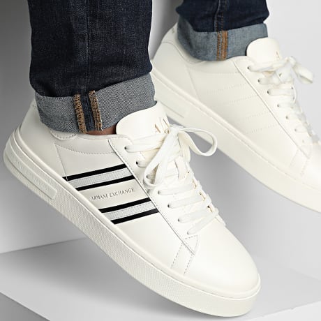 Armani Exchange - Sneakers XM002198-AF21421 Off White Black