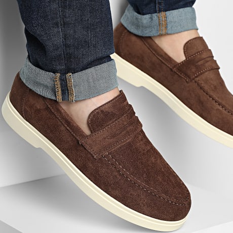 Classic Series - Mocassins 610 Castanho