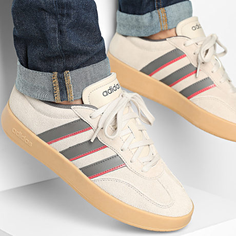 Adidas Performance - Zapatillas Barreda JP7100 Beige Maravilla Carbón Semi Lucido Rojo