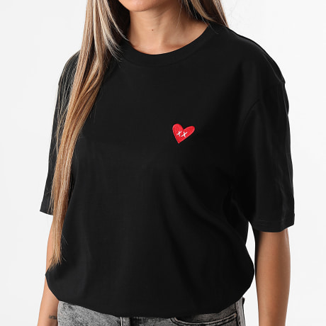 Luxury Lovers - Camiseta Oversize Mujer Red Heart Embroidery Negro