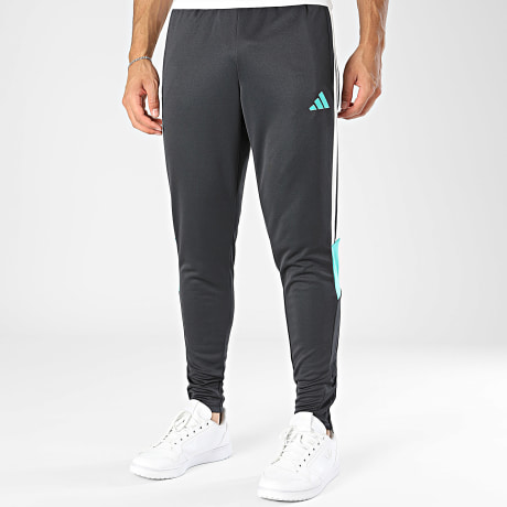 Adidas Sportswear - Pantalon Jogging Tiro 26 Essentials KS5820 Gris Anthracite