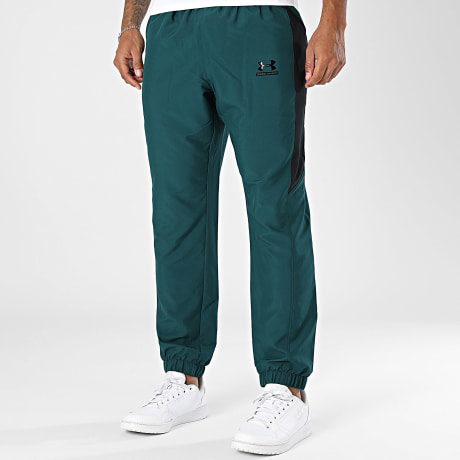 Under Armour - Pantalon Jogging Tech Sport 6011268 Vert Foncé