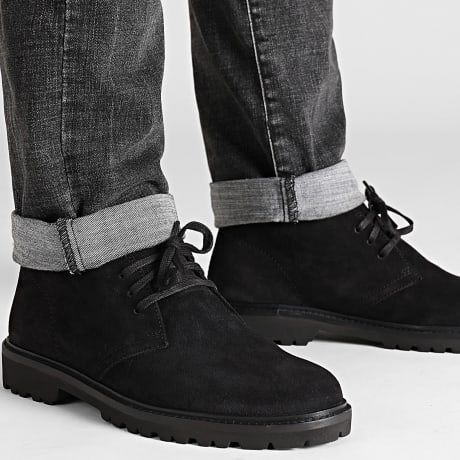 Clarks - Shoe Berwick DB Black Suede