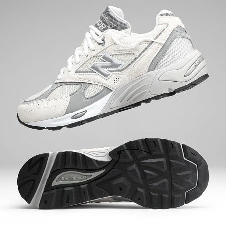 New Balance - Baskets 880R U880R2QR Beige Grey