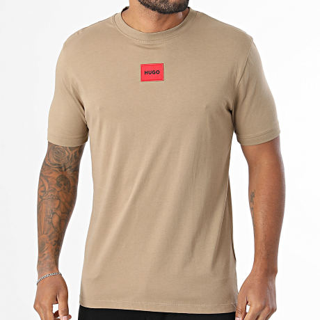 HUGO - Tee Shirt Diragolino 212 50447978 Beige Foncé