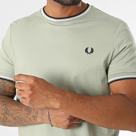 Fred Perry - Tee Shirt Twin Tipped M1588V Vert Kaki Clair