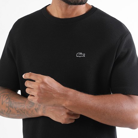 Lacoste - T-Shirt Waffle Logo Gesticktes Krokodil Ton in Ton Schwarz