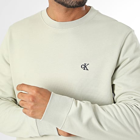 Calvin Klein - Camisola Crewneck 275G Verde Claro