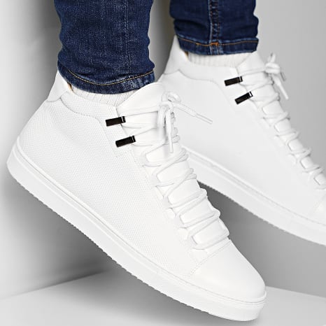 Classic Series - White sneakers