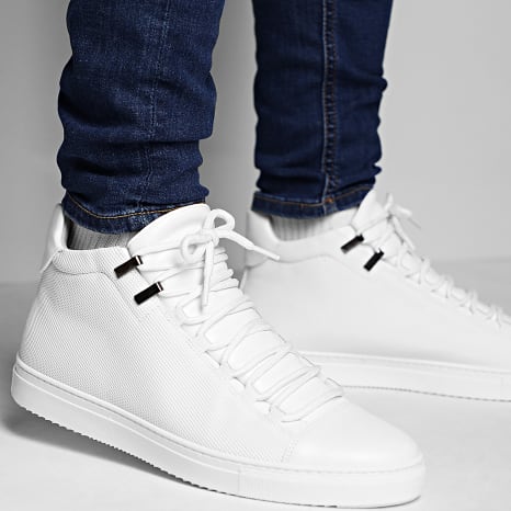 Classic Series - White sneakers