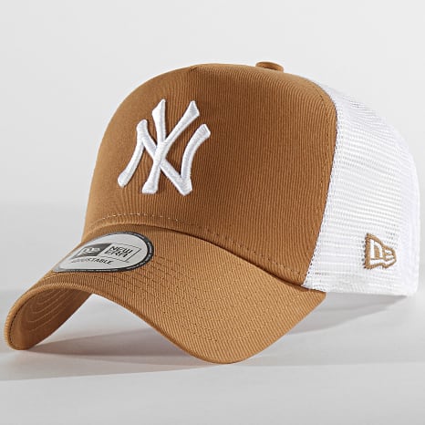 New Era - Casquette Trucker Essential Embroidered 940 NY New York Yankees 12500201 Camel Blanc