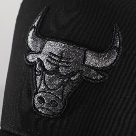 New Era - Casquette Trucker Bob Team 12523913 Chicago Bulls Noir