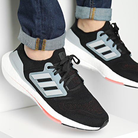 Adidas Sportswear - Baskets Ultraboost 22 GX3060 Core Black Magnetic Grey Turbo